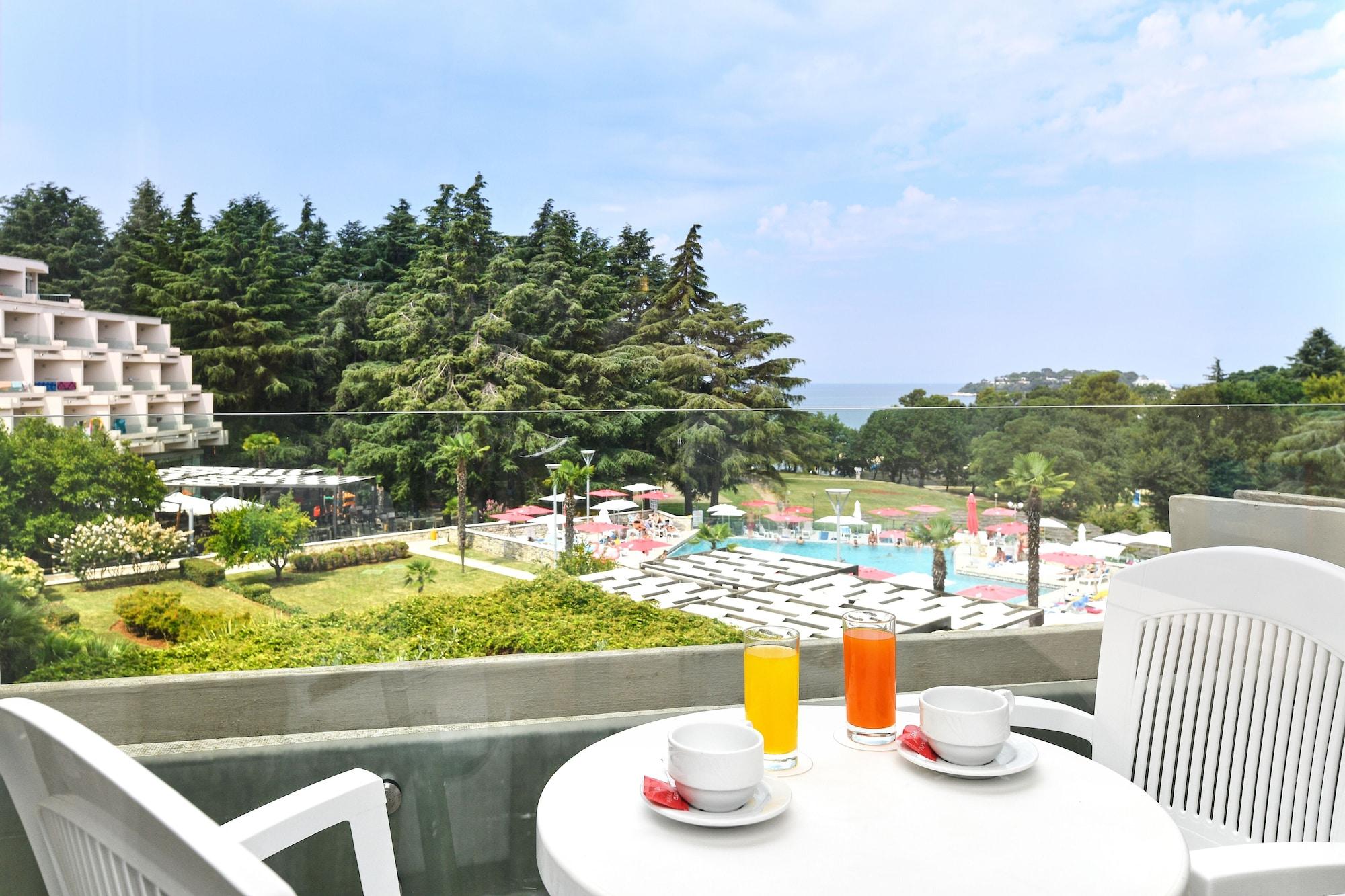 Hotel Mediteran Plava Laguna