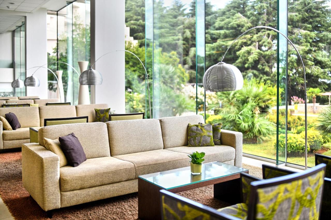 Hotel Mediteran Plava Laguna 3*
