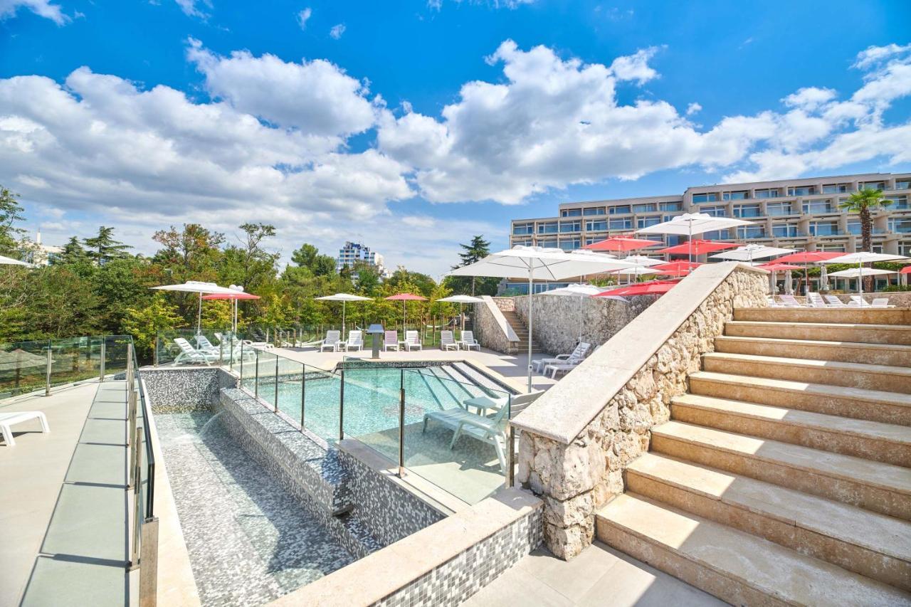 Hotel Mediteran Plava Laguna 3*