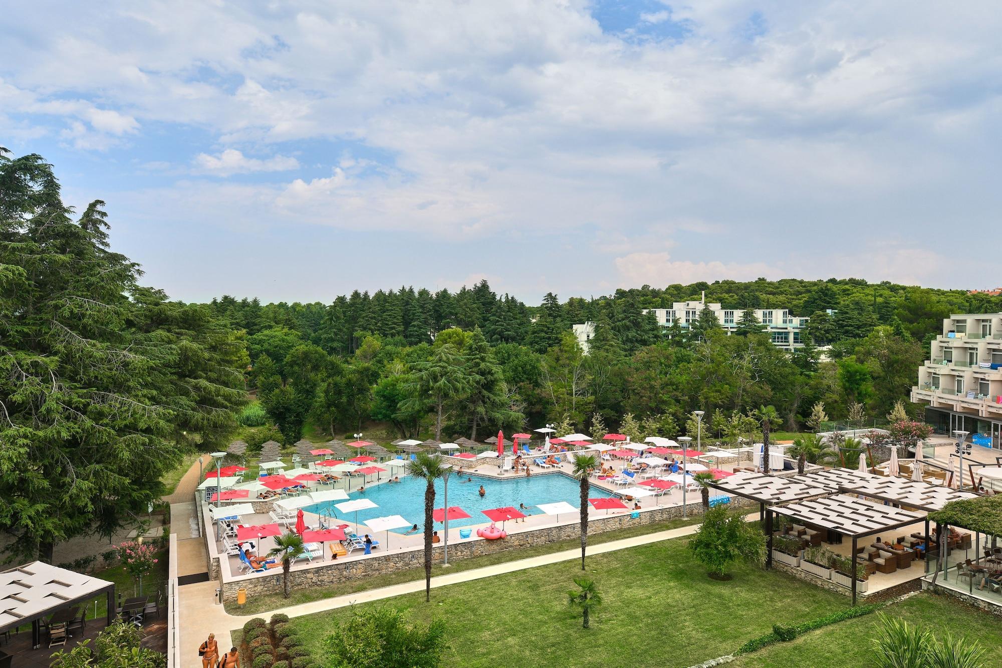 Mediteran Plava Laguna 3* Porec