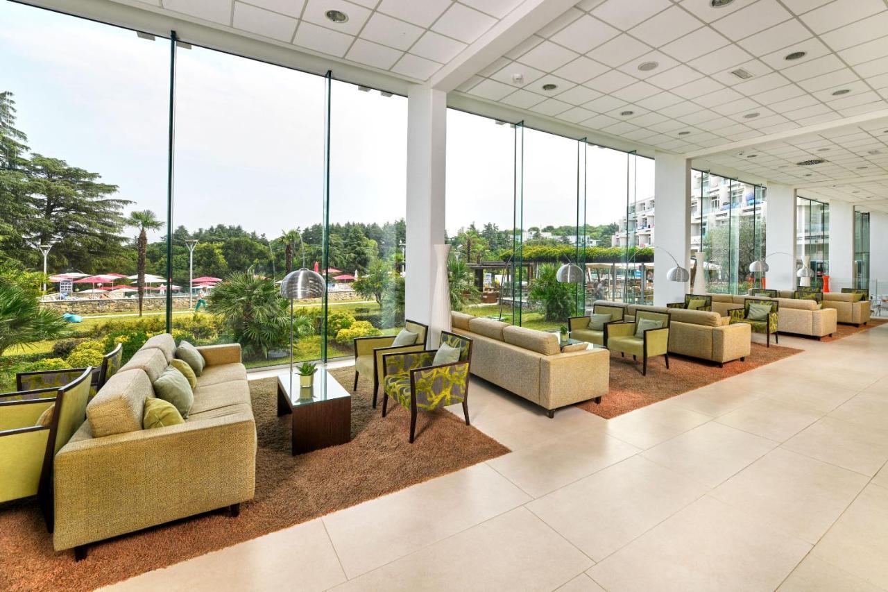 Hotel Mediteran Plava Laguna 3*